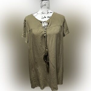 Lumiere dress. Olive. Size M (D2)